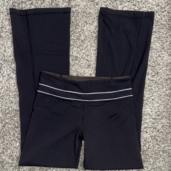 Lululemon Reversible groove Pants size 8 - Picture 10 of 10